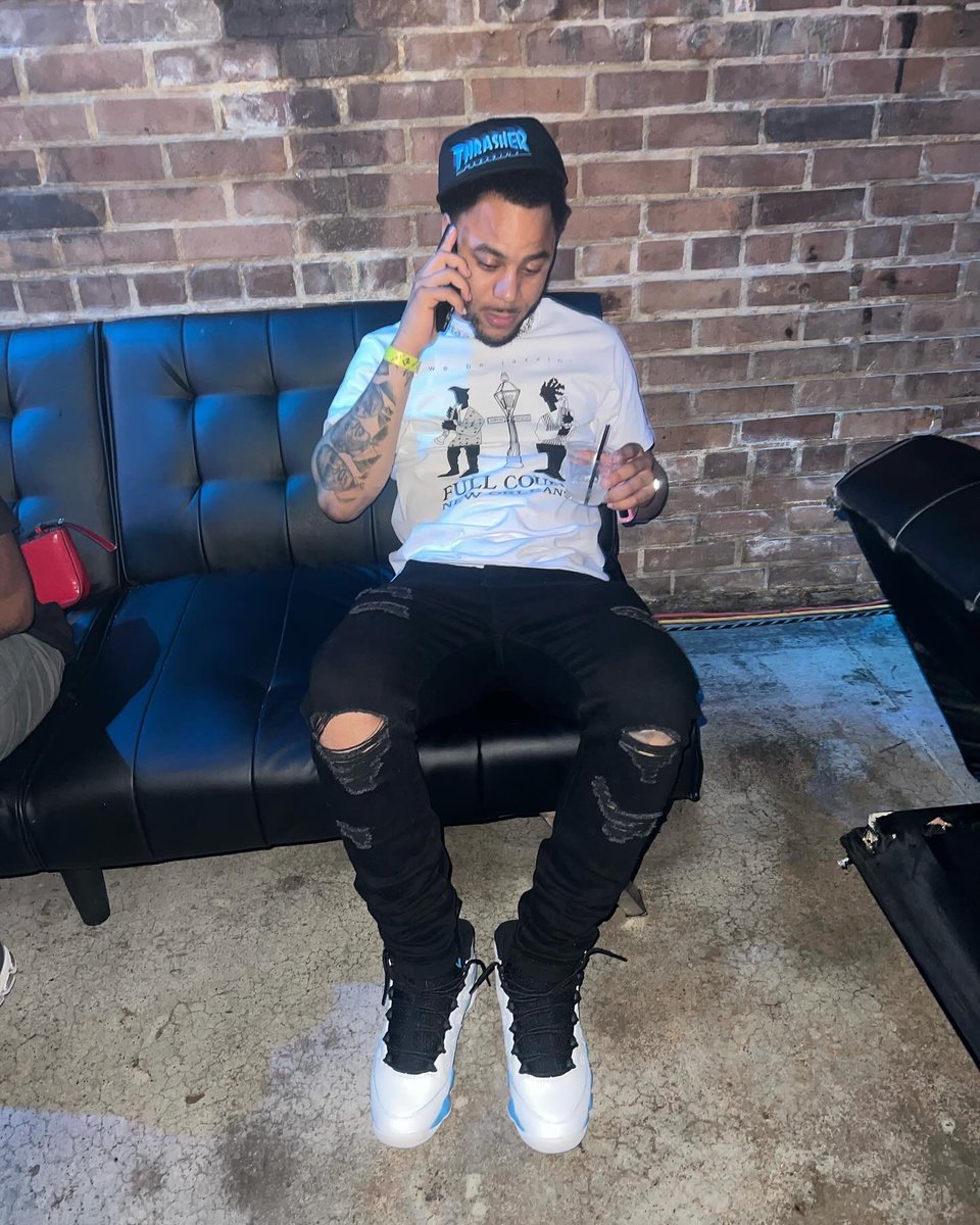 vince tweet media