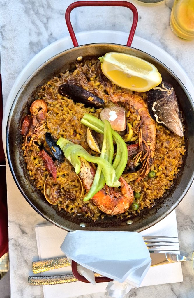Rýžička s masíčkem 😁🤗 Aneb božská paella s mořskými plody 😁 #Mallorca
