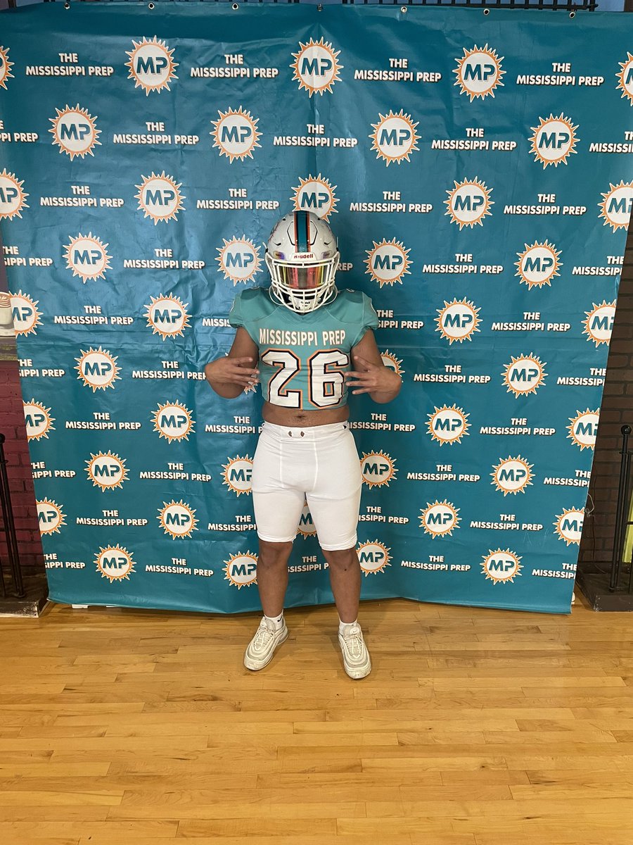 Upon ya head with another one !! We the Best!!! Canes with the WIN great official visit yesterday more pictures coming throughout the week over hundred dogs was on Mississippi Prep campus April the 6th All Glory to GOD !!! Next official visit May 4th on deck!!! Roster filling up