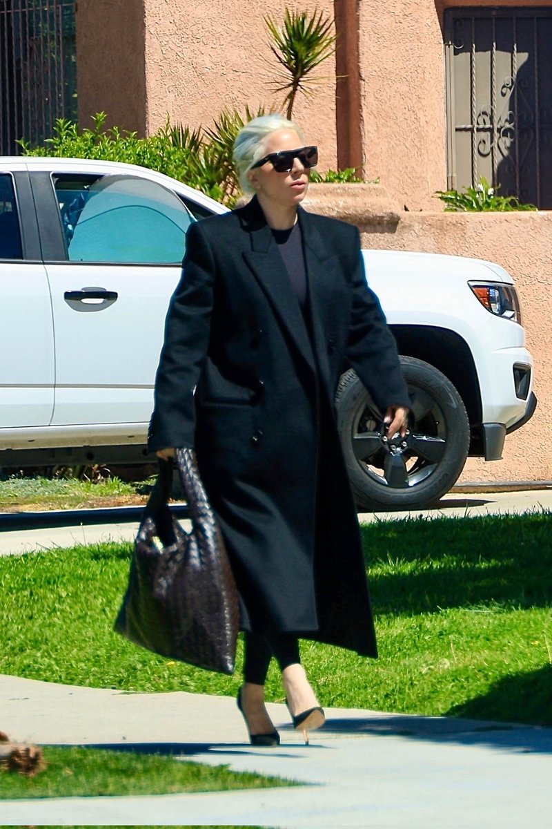 [NEW PHOTOS] Lady Gaga in Los Angeles, CA (Apr. 7)