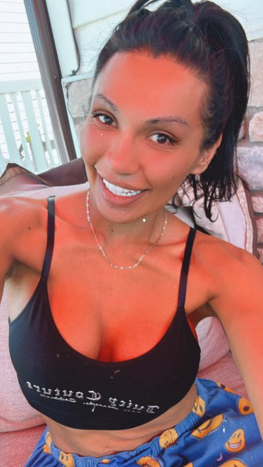 Nyc has been so much fun. I enjoy coming here every time.  Now resting to prepare for my trip back home<a href="/tag/morganbailey"class="tags"><span>#morganbailey</span></a>