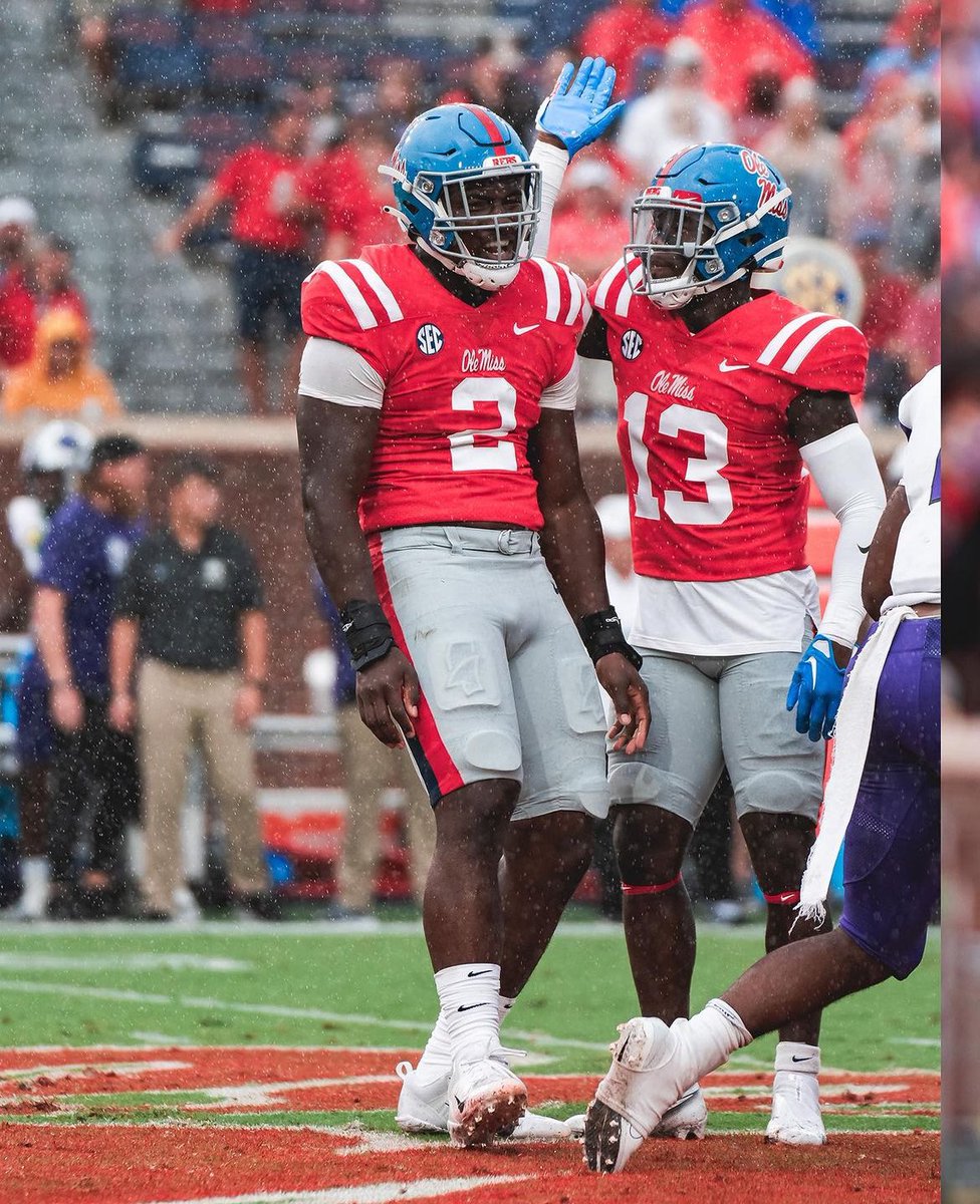 #agtg Blessed to receive an offer from Ole Miss! #HottyToddy @_kbolden @Lane_Kiffin @CoachGolding @alexm_brown @LetsGo_Bo5 @Collins_OleMiss @Rebels247 @EverythingRebs @Coach_CJBailey @CoachTyBrooks @kerrymcdowell