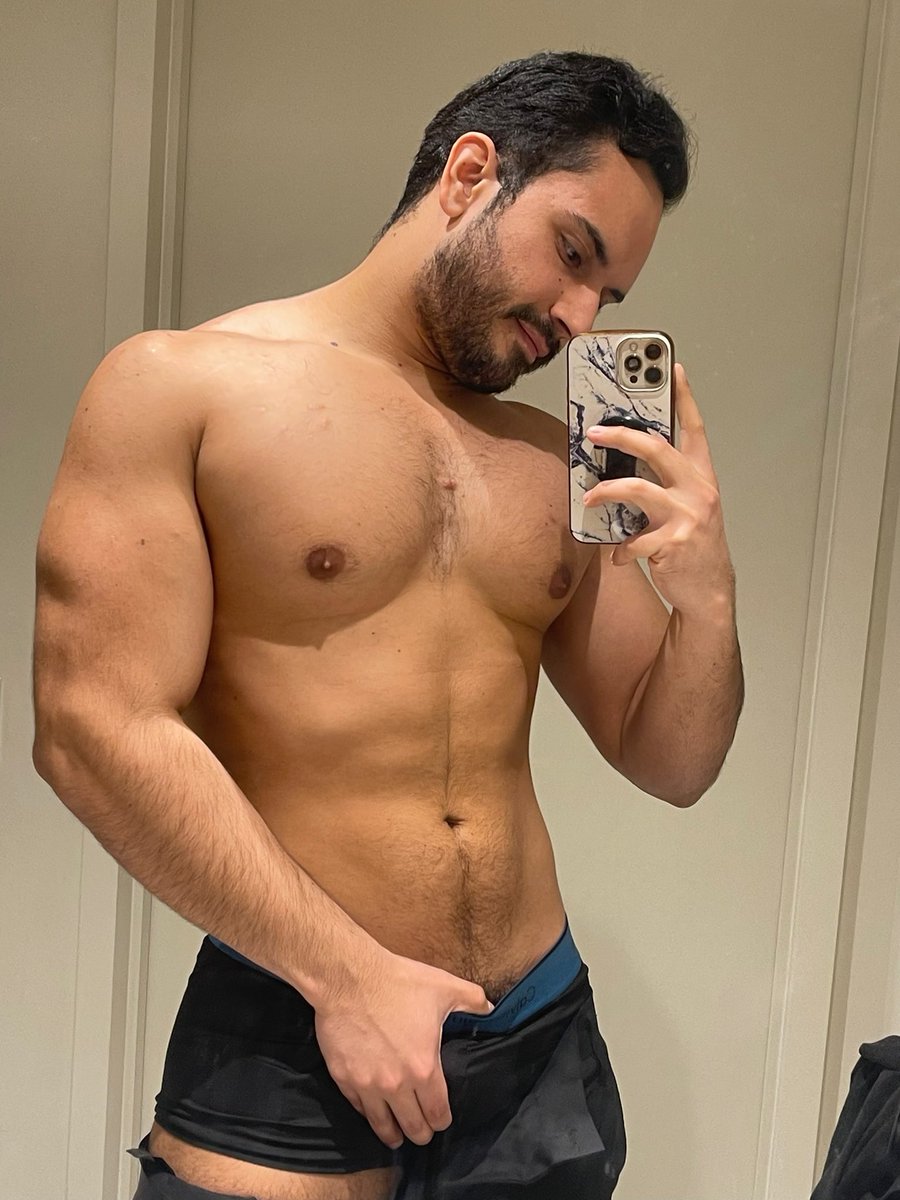 feeling kinda daddy aksually