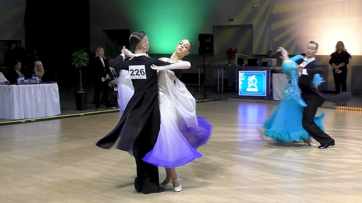 Танго. Молодежь-1 St (Open) - Kinezis Stars 2024. ВИДЕО = youtu.be/UtZrhxKh5o4

#tango #ballroomdance #ballroom #ballroomdancing #танго #dancesport