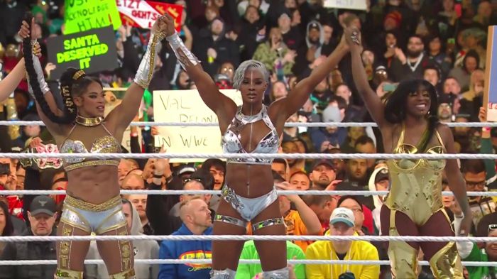 TrinFatuCom's tweet image. WrestleMania XL screencaptures are uploaded! - trinity-fatu.com/gallery2/thumb… #Glowbal #TheBigThree #Trinsetters