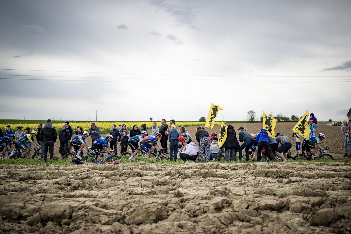 🇫🇷 #ParisRoubaix Brutal 🫠 Paris-Roubaix is ruthless and it was at its toughest 💪 again this year. Fast from the gun, the race didn’t let up. The riders fought all the way to the velodrome 👊 📸 @kristoframon