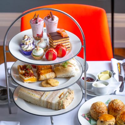 The Chocolate Factory Afternoon Tea 🍫🏭🍬 begins TOMORROW! assemblyhousenorwich.co.uk/afternoon-tea/… Celebrating Norwich’s sweet history! #afternoontea #norwich #assemblyhouse #cakes #scones #chocolatefactory