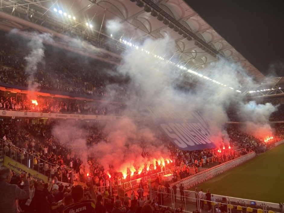 FF TV (@fftvofficial) on Twitter photo 💥Yönetimimizden talebimizdir. Halka açık idman yapıp oyuncularımızı Şampiyonluğa motive etmek ve oyuncularımızdan ve teknik ekibimizden Şampiyonluk sözü almak olmalıdır. Çağrımıza kulak verin <a href="/Fenerbahce/">Fenerbahçe SK</a> 💥Yönetimimizden talebimizdir. Halka açık idman yapıp oyuncularımızı Şampiyonluğa motive etmek ve oyuncularımızdan ve teknik ekibimizden Şampiyonluk sözü almak olmalıdır. Çağrımıza kulak verin <a href="/Fenerbahce/">Fenerbahçe SK</a>