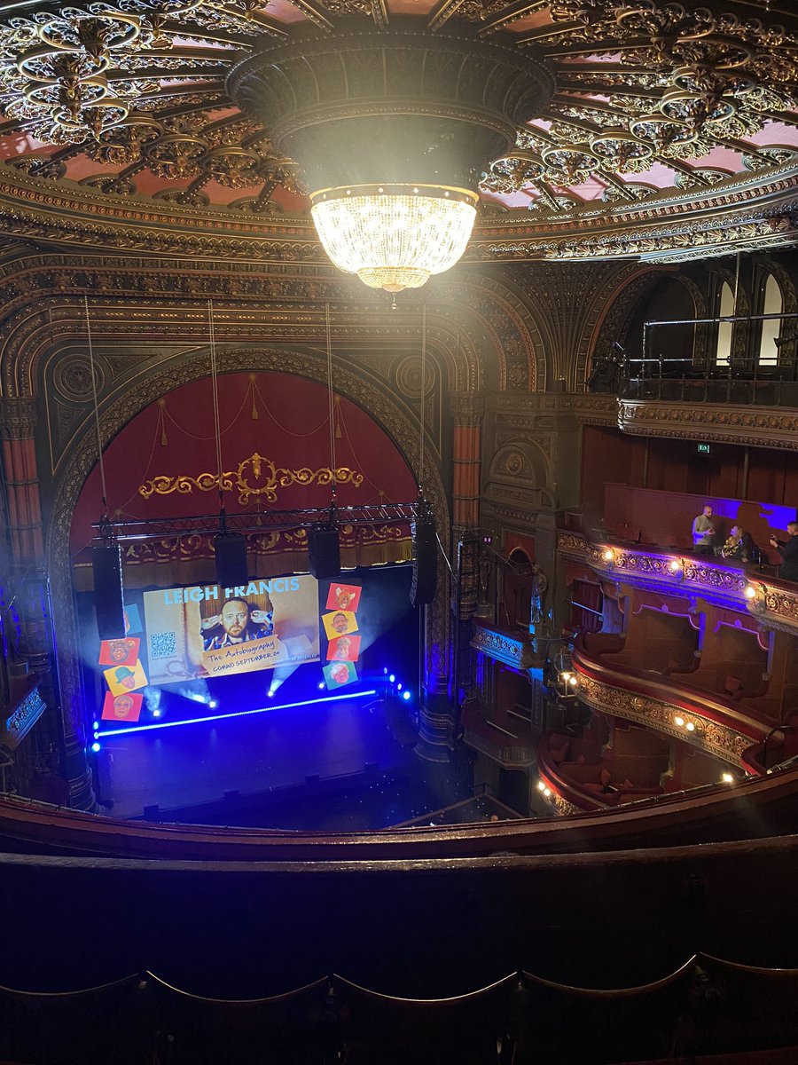 Absolutely brilliant night watching @LeighFrancis at @GrandTheatreLS1 👏🏻🥳 hilarious!