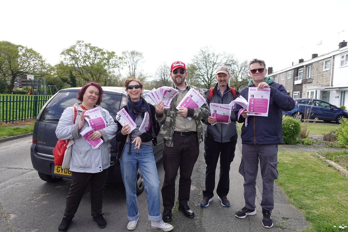 🚩✊ Vote for a working class alternative! Vote Socialist! Vote TUSC! ✊🚩 Out in St Martins today supporting our candidate Andrew Buxton in May's local elections in, another warm welcome from local residents. Our Anti-austerity, Socialist programme of has been warmly received.