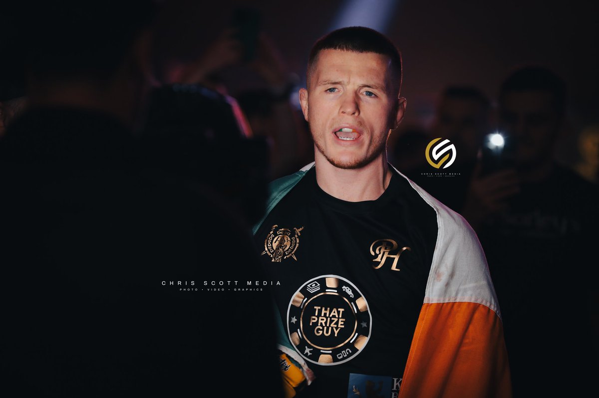 📷 @PaulHughesMMA makes his cage walk to the hundreds of adoring Irish fans packed inside the RDS for Cage Warriors #CW170 👊🏼🇮🇪 📷 @ChrisScottPics • @TenchuSports #CageWarriors #Dublin #TenchuSports #MMA #PaulHughes #FightAcademyIreland #CW170 #ChrisScottMedia #Lavey