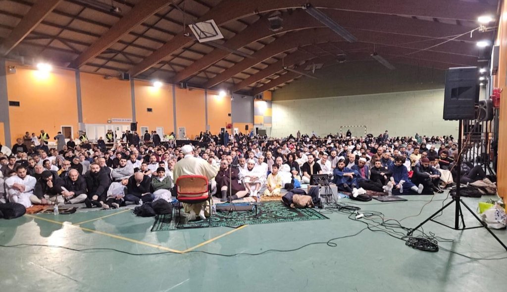 lamsitoy's tweet image. ‼️RT SVP En cette dernière nuit impaire du ramadan je fais appel à votre générosité. Les habitants de cette ville doivent prier dans un gymnase mais un projet de construction est actuellement en cours. Ça nécessite une grosse somme d’argent qui n’est pas facile à atteindre. ⬇️