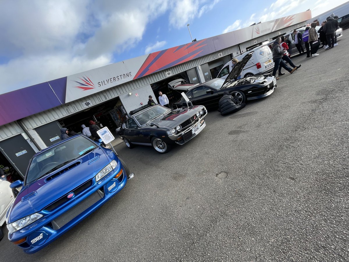 Phil Weeden tweet media