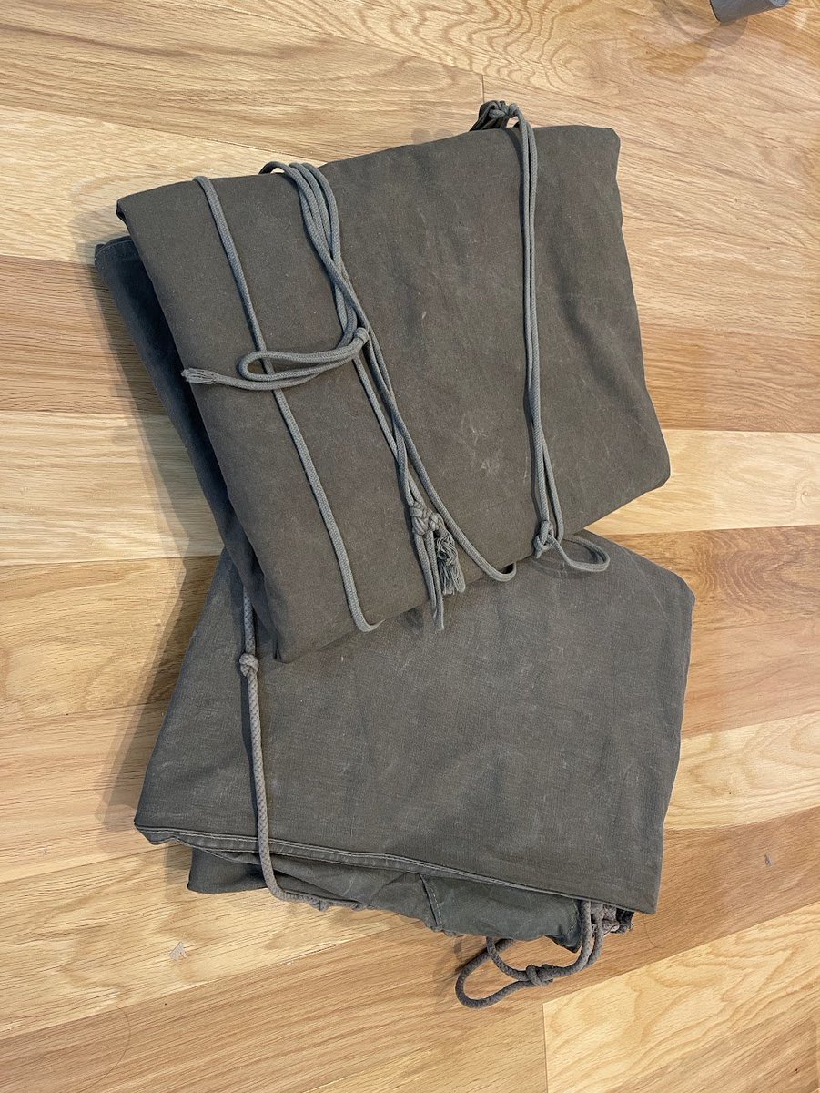 gunmonocamp's tweet photo. キリ番でも何でもないけれど 
ストック整理中記念
軍ﾓﾉ プレゼント企画 第6弾 
A:「オランダ軍 パップ テント」 １名様に     
※応募方法: 
①@gunmonocampフォロー  
②このツイートを いいね＆RT    

※締切 4/13(土)23:59    
※応募条件: アウトドア系垢、国内   続く ↓ https://t.co/oZkouqA117