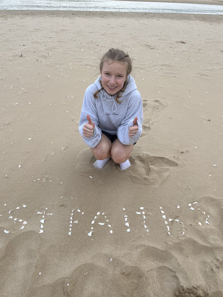 StFaithsSA's tweet photo. After a wonderful beach day in SA 🇿🇦, we wish night night to all our family and friends back home 🇬🇧. We miss you all but are looking forward to sharing the stories of our adventures with you when we return next wk’end. #wyvernslovethebeach #seashellart #loveyoulotslikejellytots https://t.co/6sr5a4SrQu