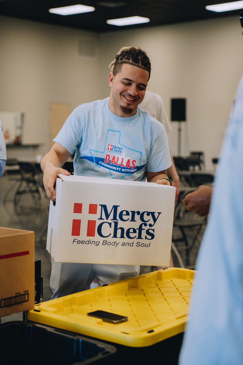 Mercy Chefs tweet media