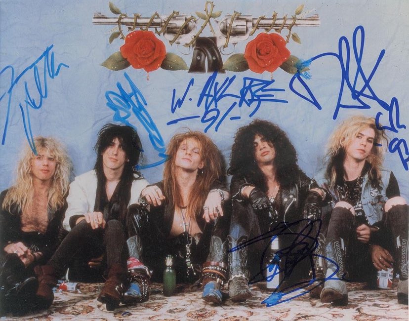 inga_gnrf's tweet image. Tomorrow is Monday vibes 🙃
#GunsNRoses #appetitefordestruction