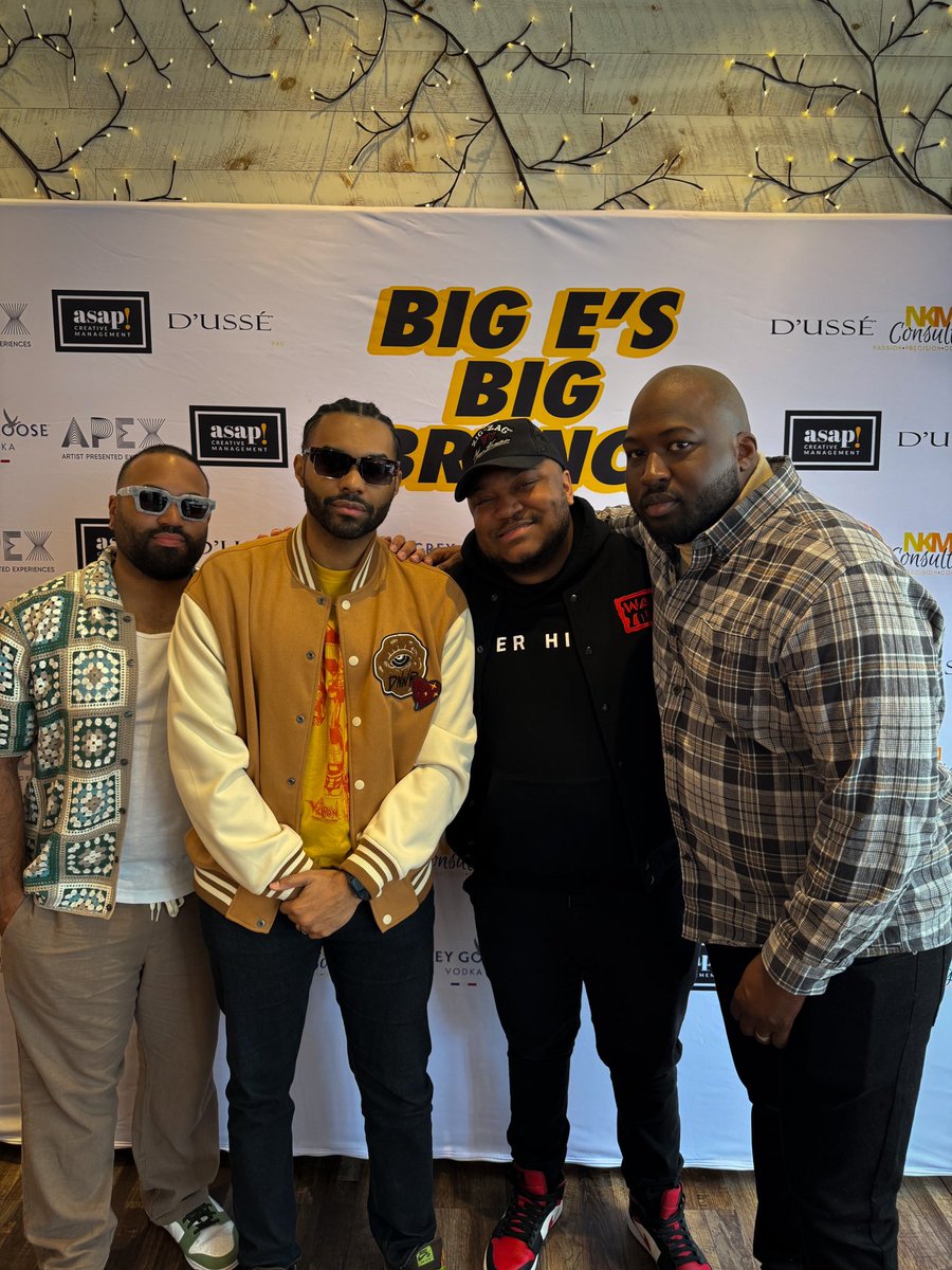 Look at us! #BigEsBigBrunch

@StatGuyGreg @JeffJSays @armonsadler @blackannctable