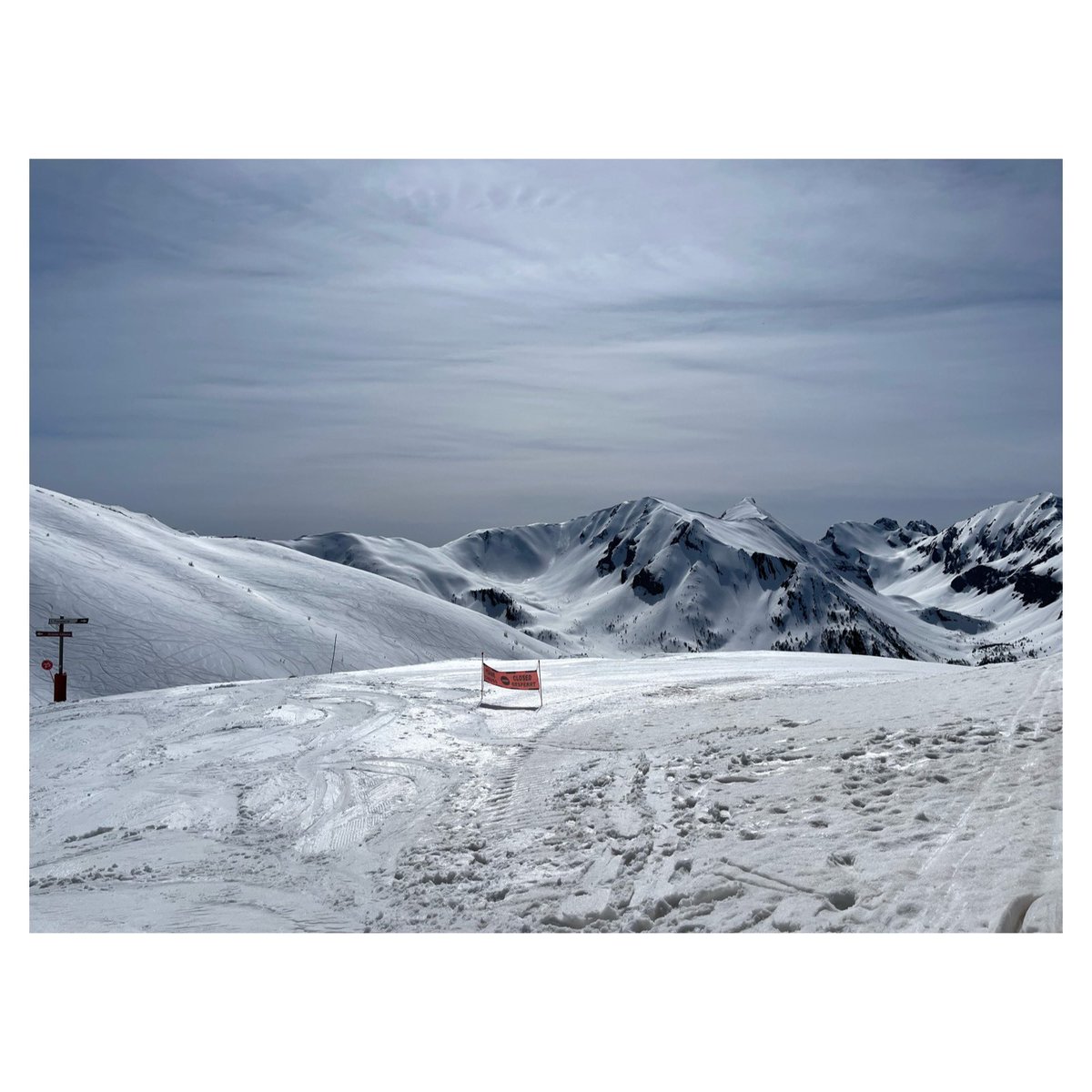 Les Orres 
6.4.24

#lesorres #paradise #alpesdusud #hautesalpes #ski #snowday #bluesky #igersfrance #igerssud #wipplay #grainedephotographe #legoutdesfollowers #reponsesphoto #altitude #mountainscape #skiclubaixenprovence #mountains #mountainsphotography