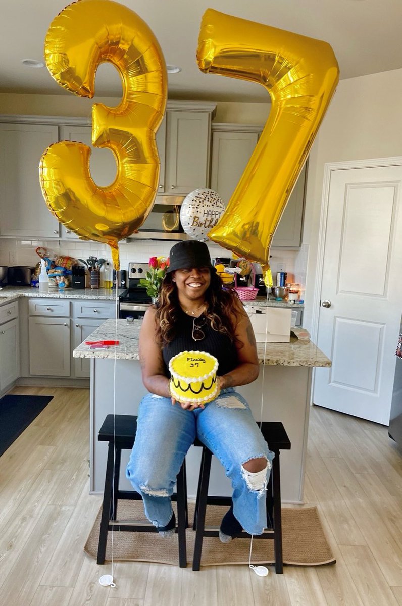 Thanking the Heavens I’m 37. I spent almost a year saying I was 37 when I was 36 hence my cake. 🤣 #ariesgang