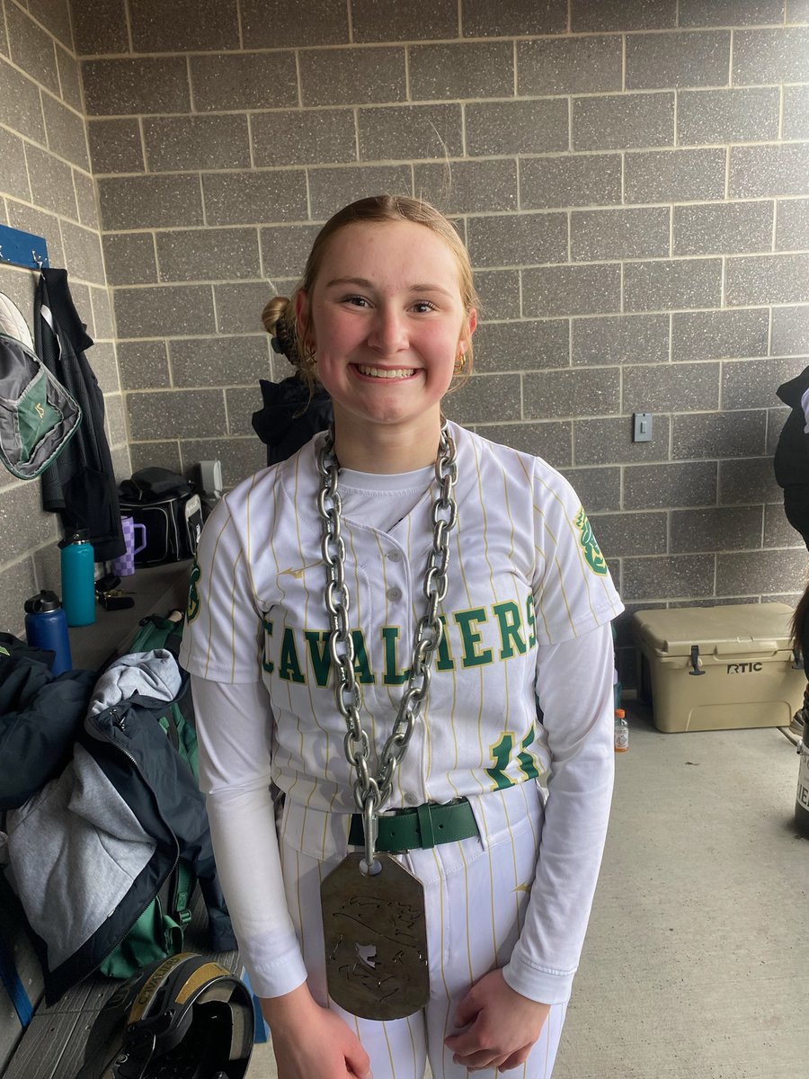 SFJeffersonFP's tweet photo. Dinger Alert! Johnson &amp; Johnson both leave the yard. Congrats Ayleah and Ashlen. #Compete4Excellence https://t.co/1C8TgH1w9Q