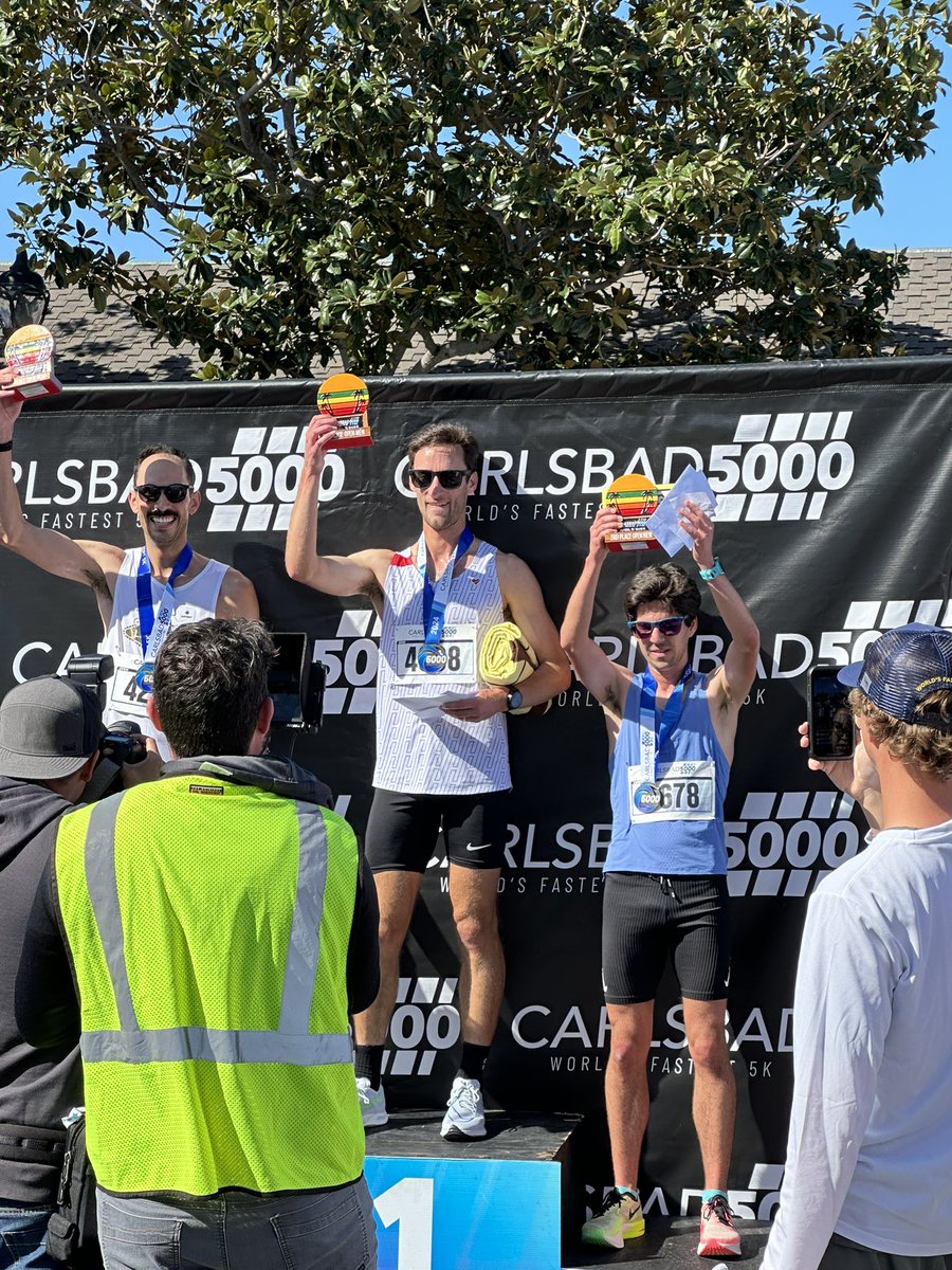 kcaster's tweet image. Pretty sweet to see your son run one of the fastest times of the day in the world’s fastest 5k.  Sean would have finished 5th in the Elite Men’s race with his time.