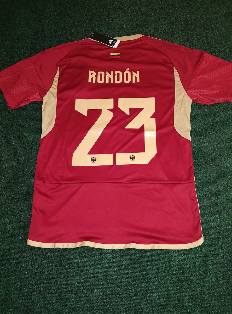 ¿La camiseta del mejor 9 del mundo en la actualidad? ¡LA TENEMOS! 🔥🇻🇪 El Rey Salomón Rondón.