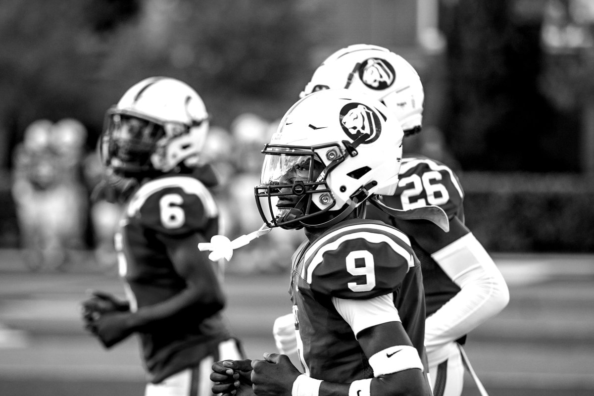 Same game, different level. #AMDG #JesuitFootball #GoTigers