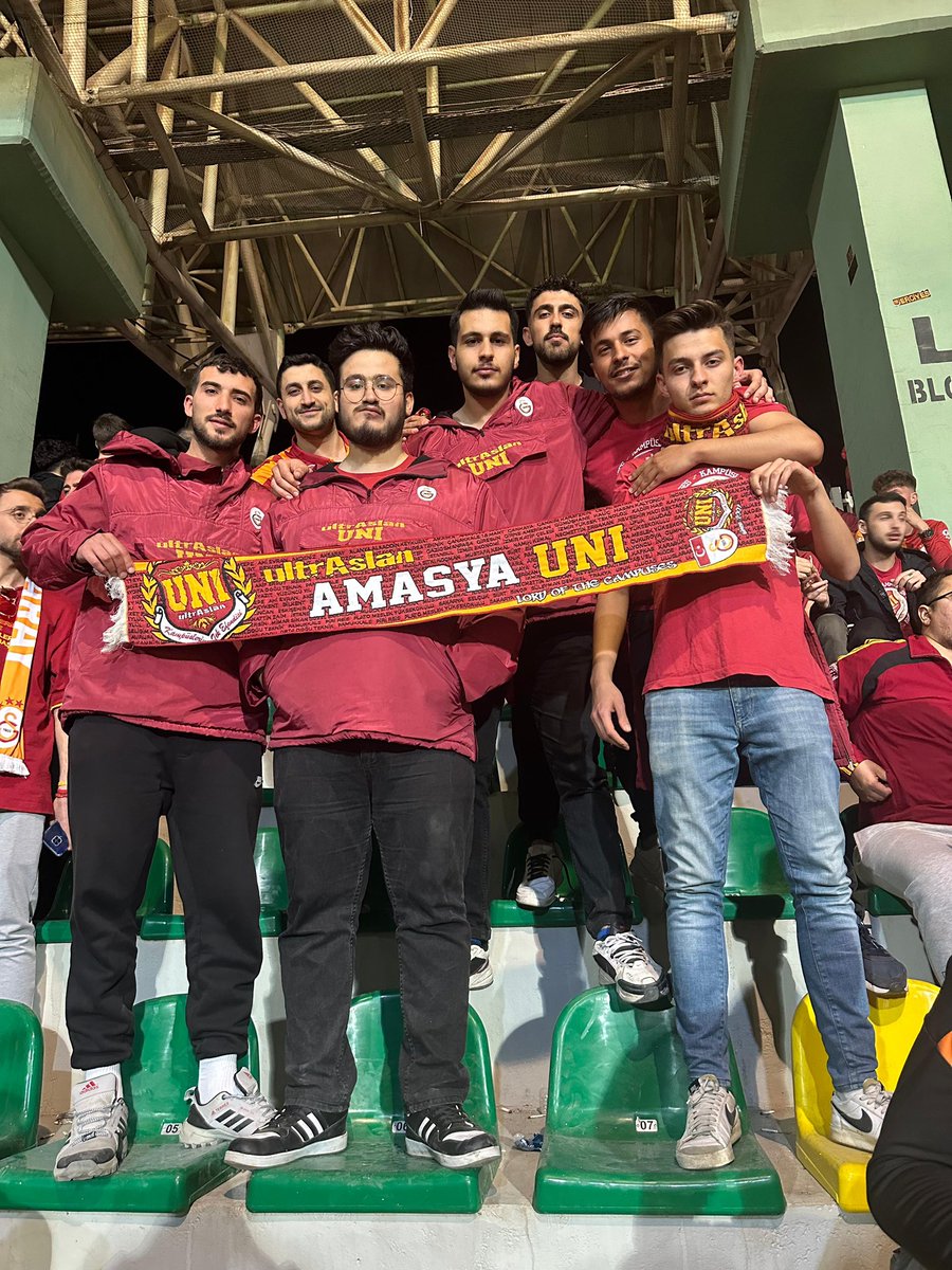 EN ÇOK SANA YAKIŞIYOR KUPALAR ŞAMPİYONLUKLAR! #ultrAslanUNI