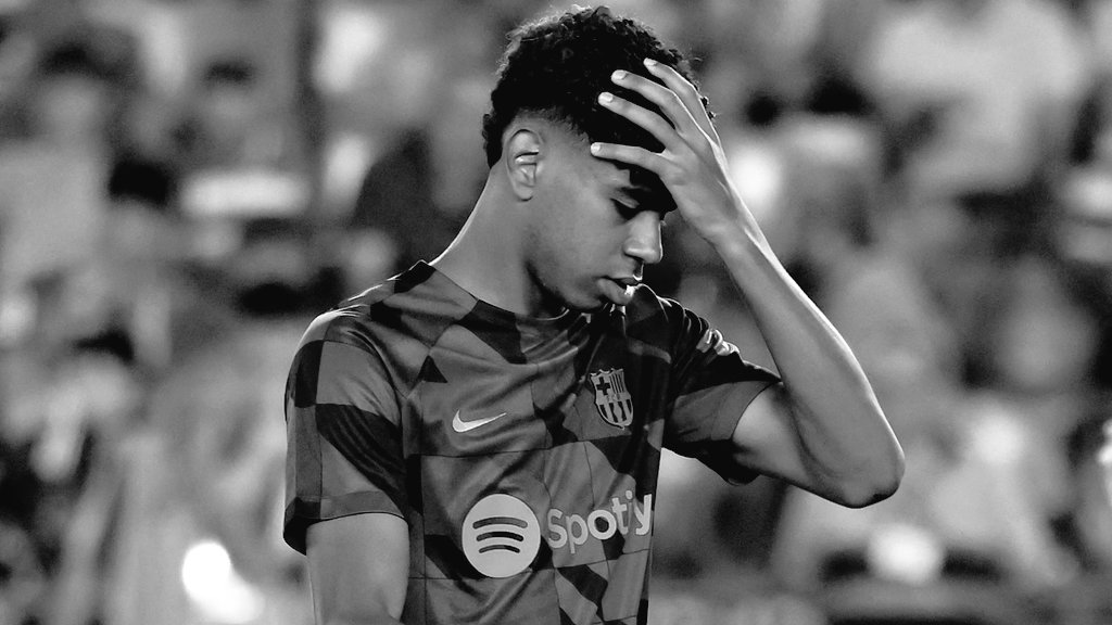 🚨 ÚLTIMA HORA: Lamine Yamal no podrá jugar el partido contra el PSG el martes.

Esto es debido a que el partido es el miércoles.