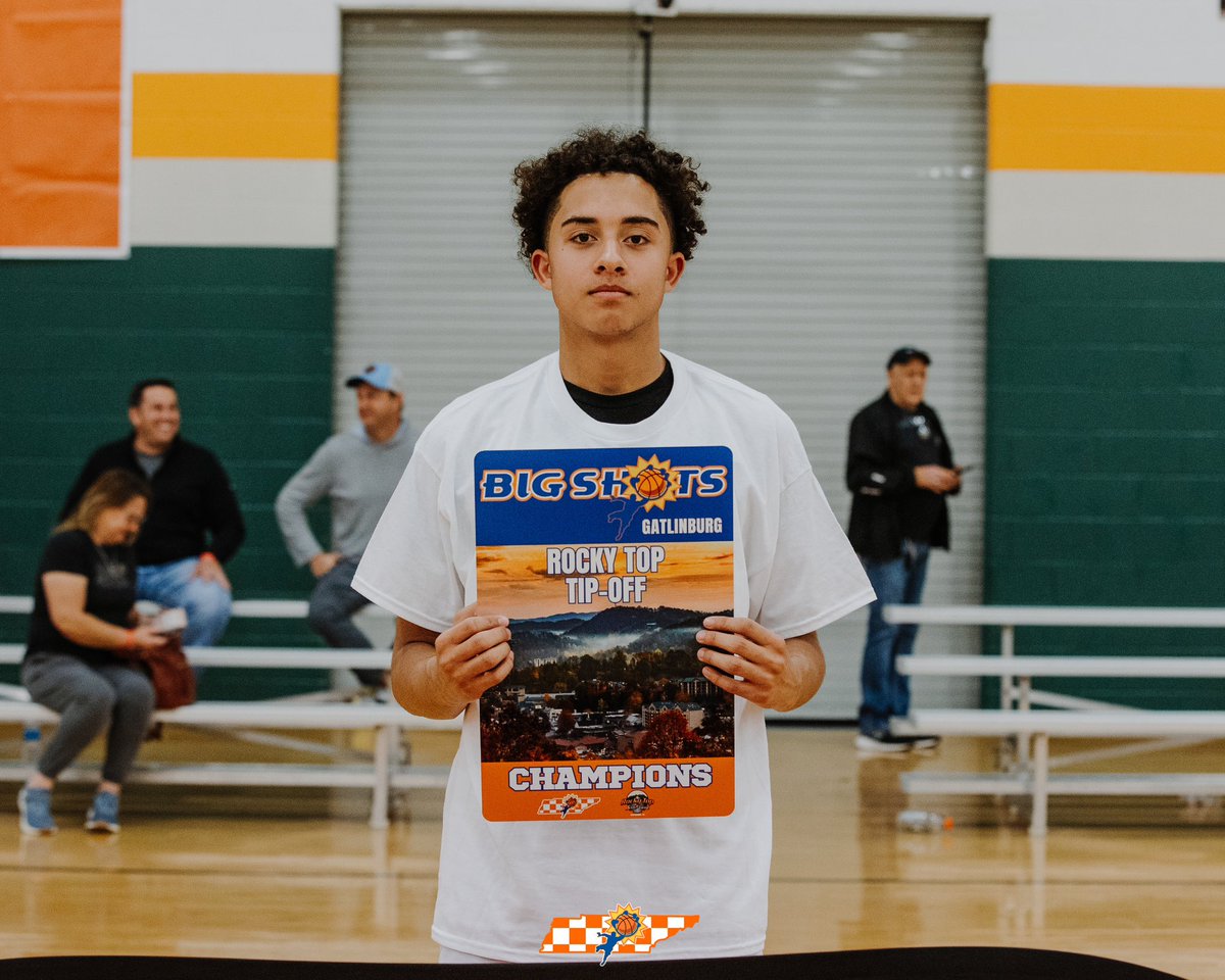 #BIGSHOTS #RockyTopTipOff 🏆 16U SLAM CHAMPIONSHIP 🏆 @2026FAM (TN) 84 MVP: Sean Capshaw 14 Wilson Luton 19 Theo Mills 17 OTOD Black (FL) 67 Langston Harkworth 18