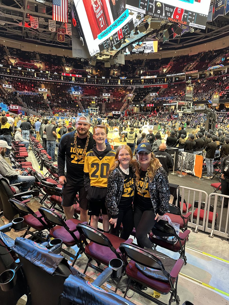 Benjamin Umthun tweet media