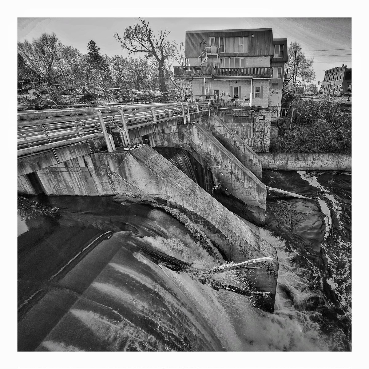 Thornbury Falls. #Thornbury #BlueMountains #Waterfall #Dam #BeaverRiver #HeHeBeaver #Photography