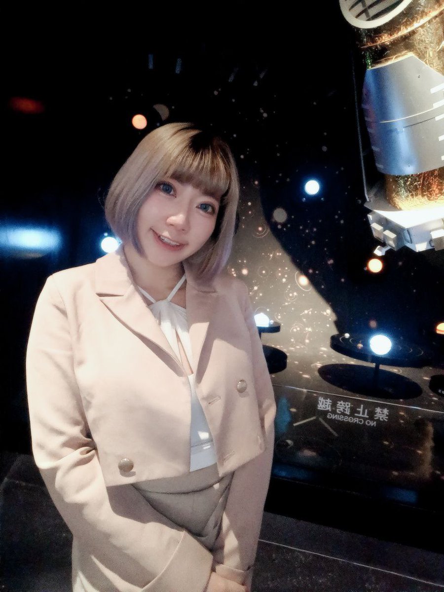 第一次去天文館
好美🤣🤣🤣🤣🤣🤣

如果是10歲的我 應該會很愛這裡

你們去過天文館嗎？

#天文館 #行星 #地球 #恆星 #DJbearbear #DJ熊熊