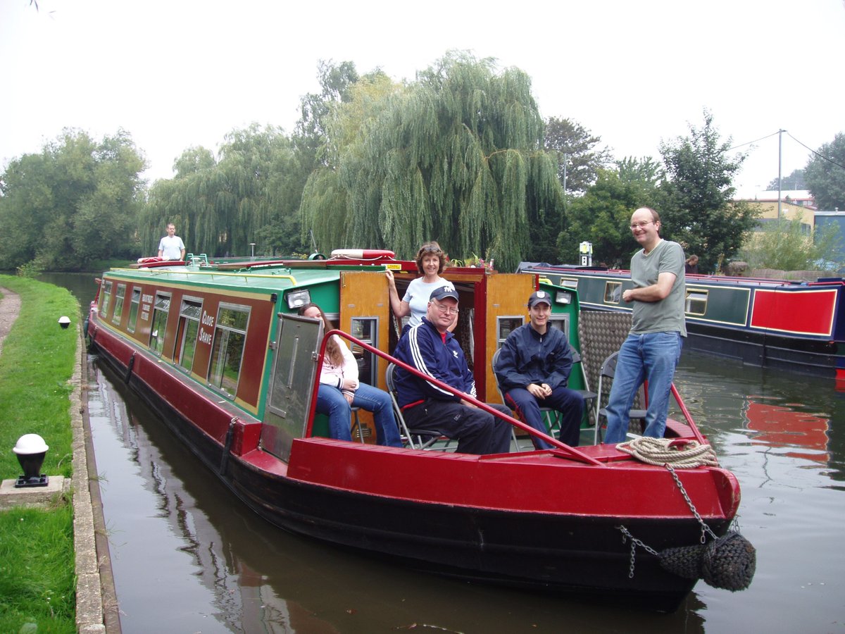We are fast approaching our 10th anniversary as Waterways Experiences, however we've been providing boat trips on the Grand Union Canal for over 40 years! Our boats have changed a little over the years but never our passion for making a difference 💙#ThrowbackThursday #BoatHire