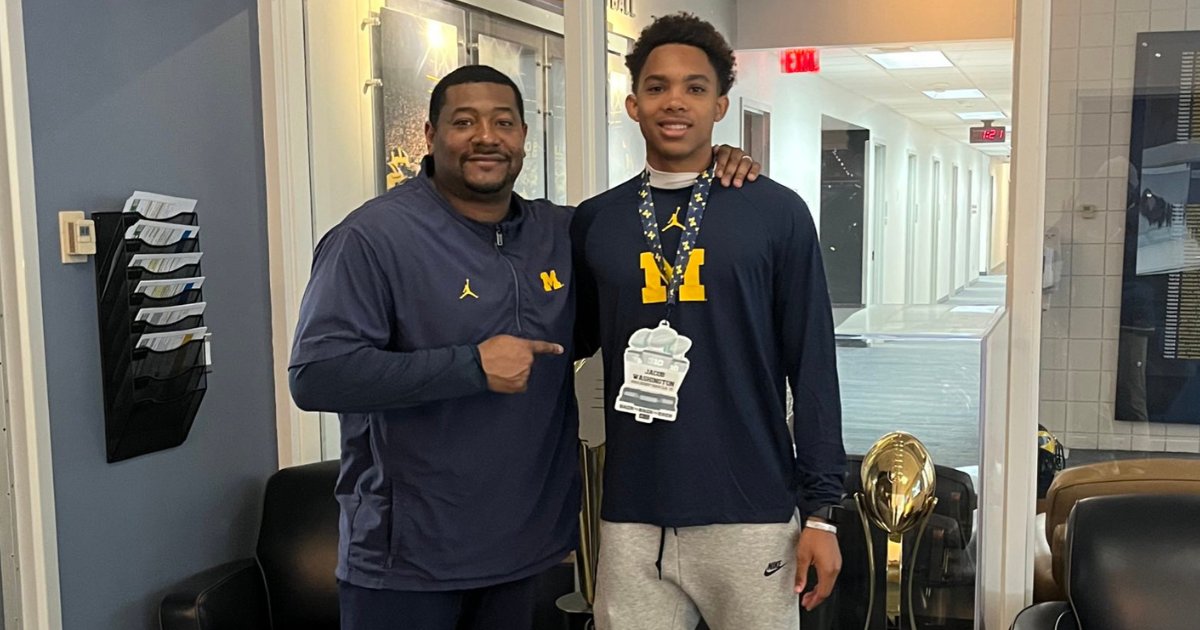 'They made this visit feel like it was unlike any other visit I’ve ever been on” Emerging 2025 WR Jacob Washington (@Jwashington1k) talks Michigan visit, notching an offer & special connection with @19Bellamy #GoBlue. on3.com/teams/michigan…