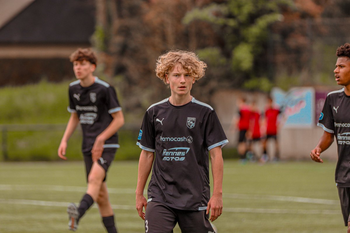Clement_4k's tweet photo. TA RENNES U17 vs SRFC U17. 📸

Victoire 4-0 de la TA Rennes.

Plus de photos sur mon insta :
clement_4k

#SRFC #ASMSRFC #TASRFC https://t.co/a2jZoX2J1T
