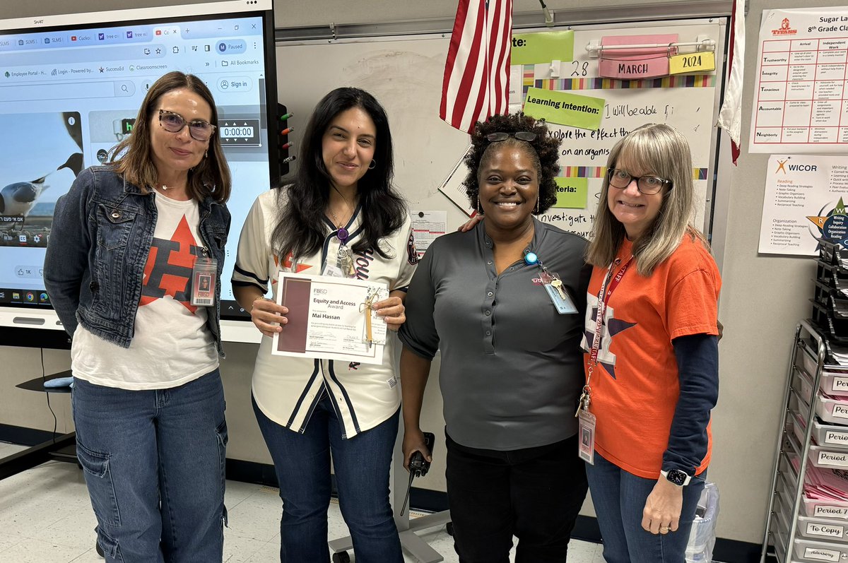 Mai Hassan is making a difference! She’s earned the Equity and Access Award for her remarkable work with emergent bilingual students. 🙌 @SLMSTitans @FortBendISD #EquityandAccess