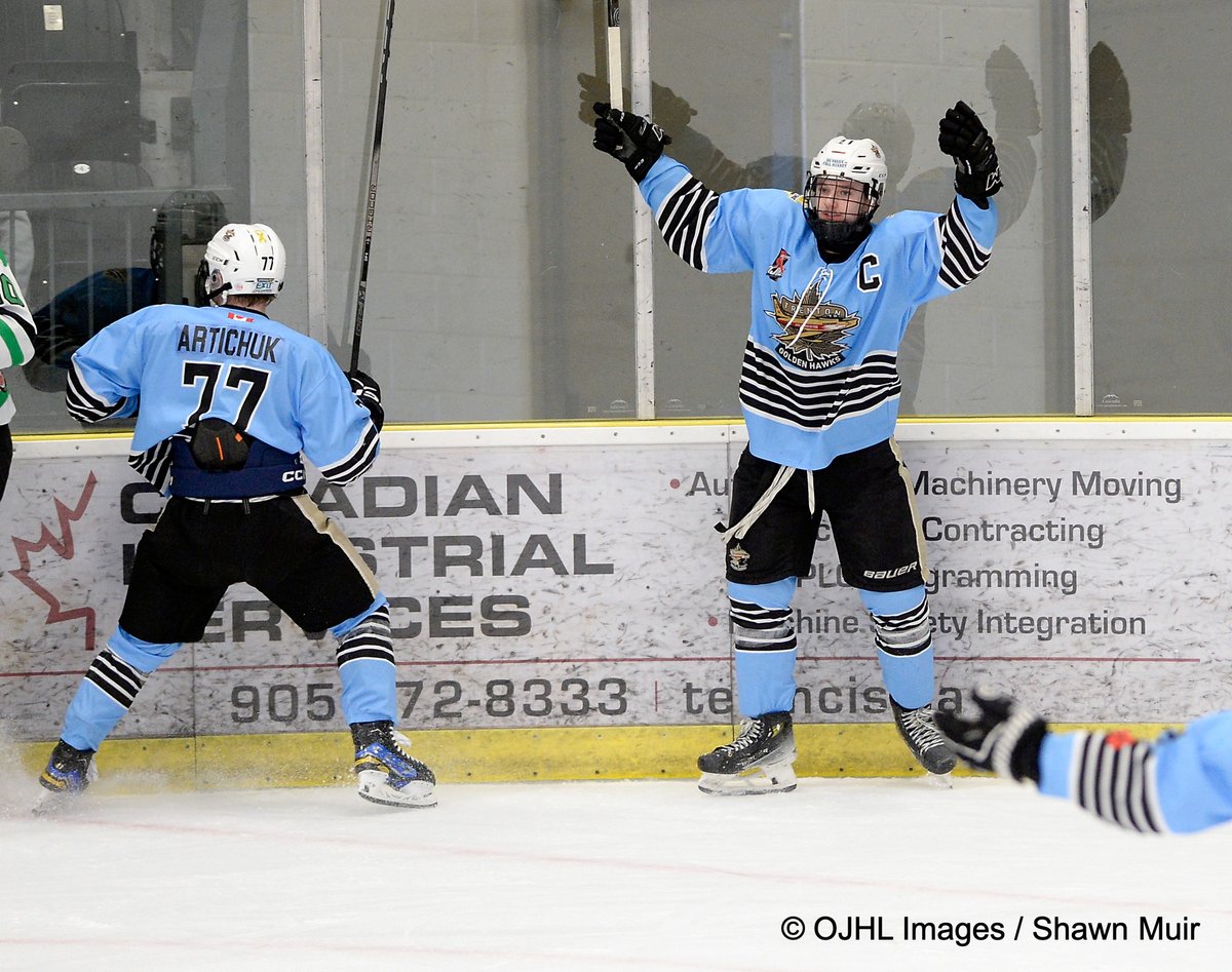 After two, @OJHLGoldenHawks take control and lead it 3-1 over @CougarsHockey | SOG 10-9 Trenton (25-24 Cobourg) @OJHLOfficial @ojhlimages @cjhlhockey @OHAhockey1 #CJHL #OJHL #OJHLImages #playoffs #leagueofchoice #ConferenceChampionship #followthephotogs