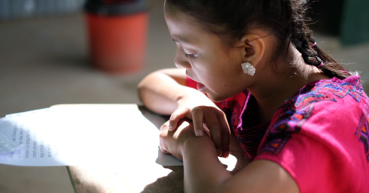 As global researchers, we see the connections between health and education. For #WorldHealthDay, learn how a new approach to teacher training in Guatemala pivoted during and after the pandemic—and how our evaluation strategy did too. ow.ly/L69z30sBoqE