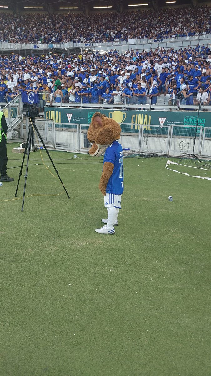 ISSO NÃO QUEBRA O CORAÇÃO DE VOCÊS?