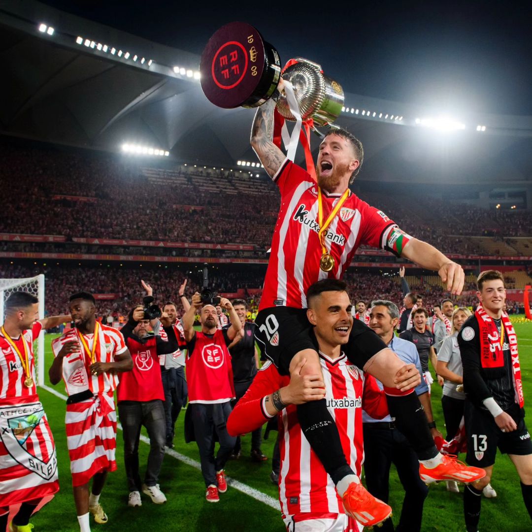 Penantian panjang 40 tahun akhirnya selesai. Athletic Bilbao kembali juara Copa del Rey setelah terakhir kali juara pada 1984. #TheFootballicious #CopadelRey #LALIGA
