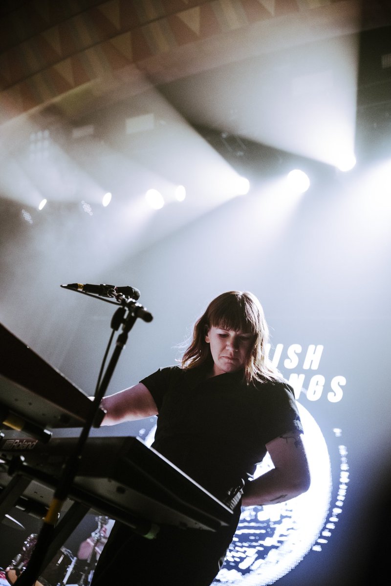 Spanish Love Songs (@spanishluvsongs) on Twitter photo Roseville tonight at Goldfields tonight as we close out week one strong!
Doors - 6
<a href="/sydneysprague/">Sydney Sprague</a> - 7
<a href="/WorryClub/">๐พ๐๐๐๐ (fucking) ๐ช๐๐๐.</a> - 7:45
<a href="/osoosoband/">oso oso</a> - 8:35
SLS - 9:55
๐ท: <a href="/sophiaragomo/">sophia ๐</a> Roseville tonight at Goldfields tonight as we close out week one strong!
Doors - 6
<a href="/sydneysprague/">Sydney Sprague</a> - 7
<a href="/WorryClub/">๐พ๐๐๐๐ (fucking) ๐ช๐๐๐.</a> - 7:45
<a href="/osoosoband/">oso oso</a> - 8:35
SLS - 9:55
๐ท: <a href="/sophiaragomo/">sophia ๐</a>