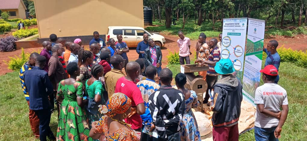 Amazing and wonderful Day for 24 VBAs to Participate on the Showcasing and Testing of Maize Threshing mashine ! Made by GEMEGI COMPANY LIMITED!an SMEs working with Nyakitonto Youth To acceralate Maize Threshing Technology to farmers in rural areas Kigoma.