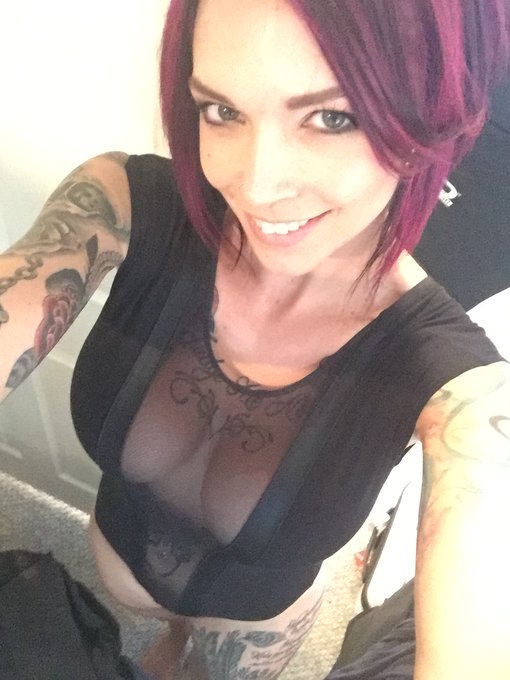 1 pic. BTS! Happening ALLLLLLLLLLL week on my Onlyfans! Come see all the fun thats had BEFORE the scene