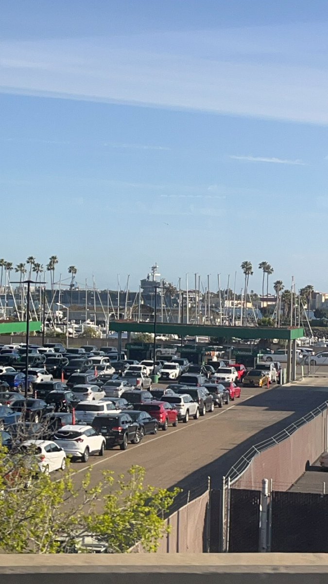 pupperdodger82's tweet photo. So, I may have accidentally ended up in San Diego.... https://t.co/2ZB6e0BzZ9