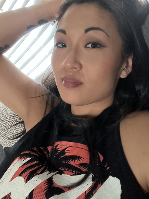 I&rsquo;ve had this makeup on for just over 24 hours. I slept with it on because I only got two hours of sleep