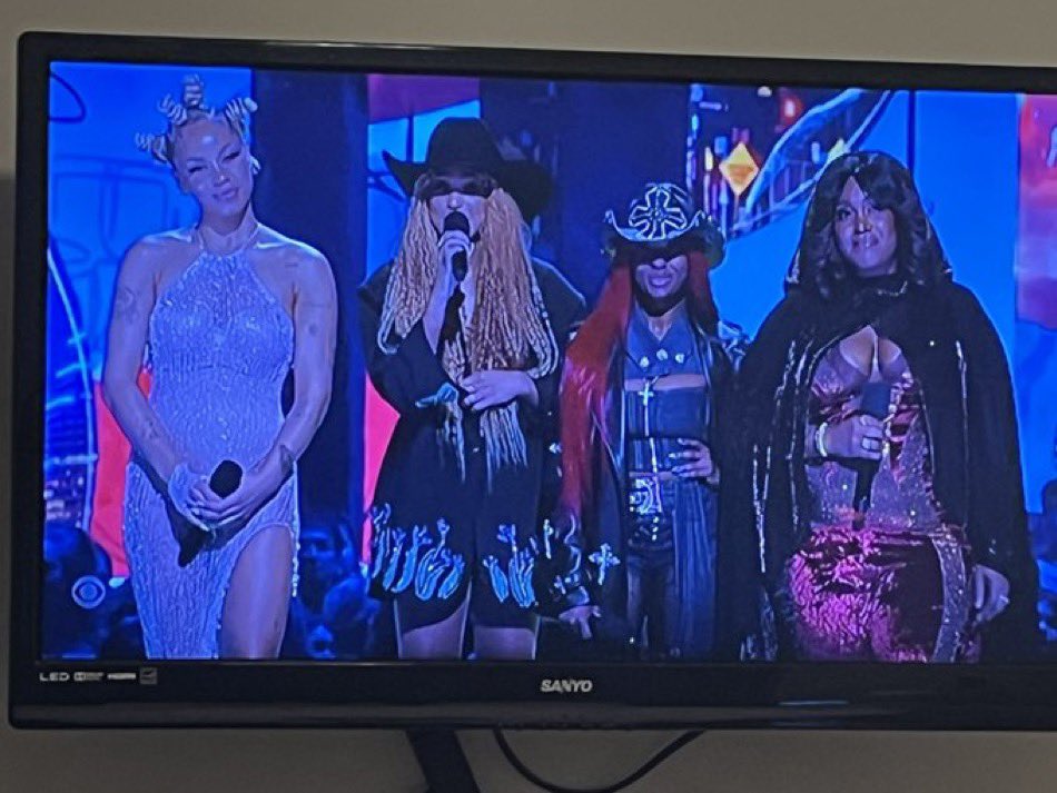 The ladies of BLACKBIRD on stage at the #CMTMusicAwards tonight