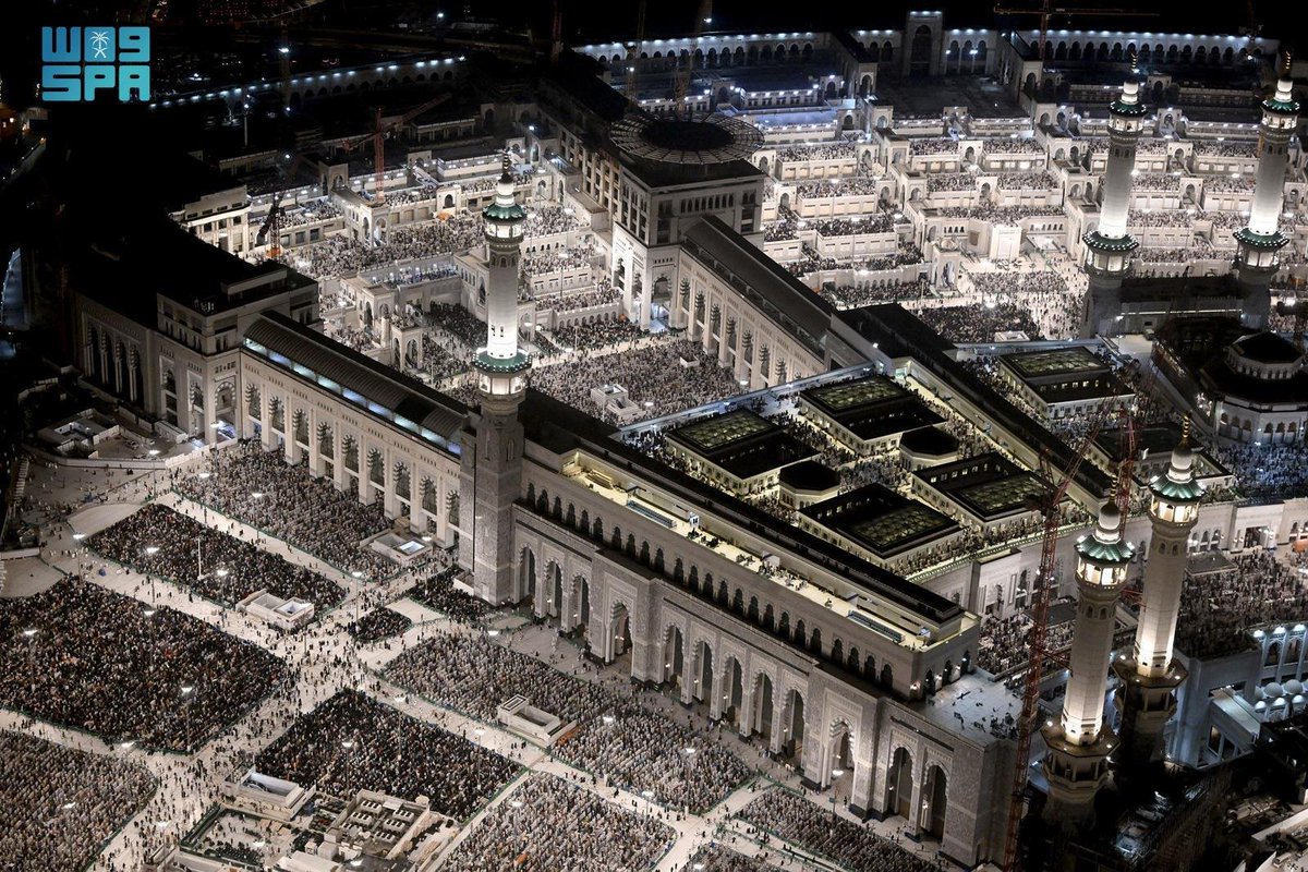 More than 2.5 million worshippers attended the completion of the recitation of the Glorious Qur'an in prayer (Khatmatul-Qur'an) last night. May Allah bring absolute peace, stability, and justice to the world. #Ramadan