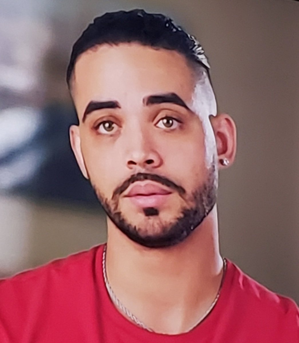 Rob's eyebrows are just too perfect! #90DayFiance #90DayFianceHappilyEverAfter